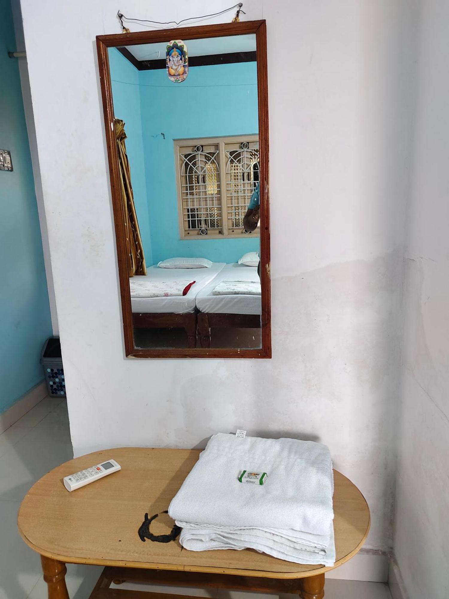 Backpiper Stay Hampi Ngoại thất bức ảnh
